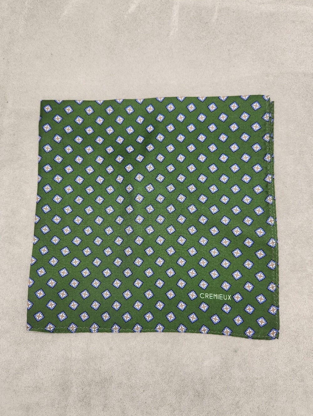 Cremieux Pocket Square Green Foulard 100% Silk Pochette Classic Formal New $35